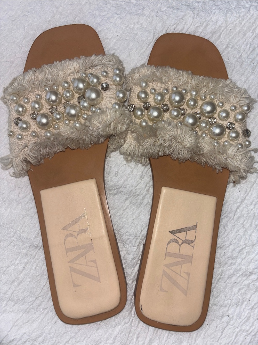 ZARA Cream Pearl-Embellished Fringe Slide Sandals